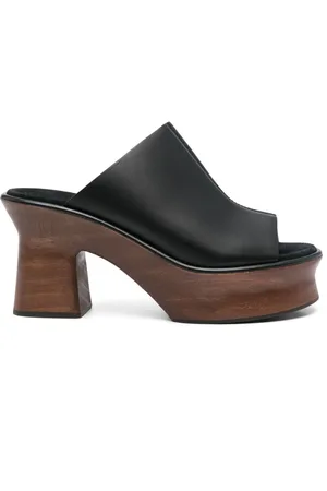 Salvatore Ferragamo 85mm leather sandals
