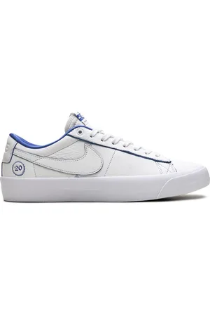 Nike SB Blazer Low Pro GT sneakers