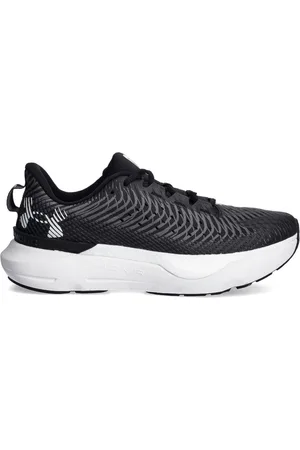 Under Armour Infinite Pro sneakers
