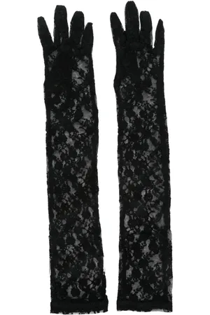 Ioana Ciolacu Brody gloves