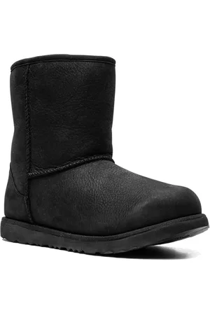 UGG Classic Short II boots