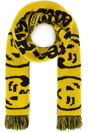 Vetements X Reebok Free Hugs scarf