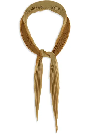 Ami Pleated diamond-shaped scarf