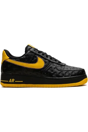 Nike X Kobe Bryant Air Force 1 "Lakers Away