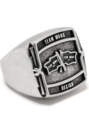 TEAM WANG design Choices Crossed flag ring