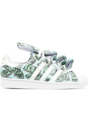 adidas HP6596 printed sneakers