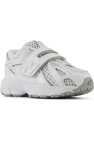 New Balance 1906 sneakers