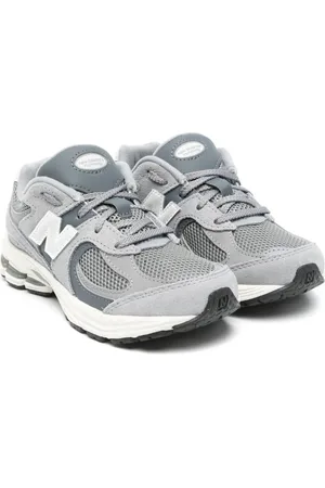 New Balance 2002 sneakers