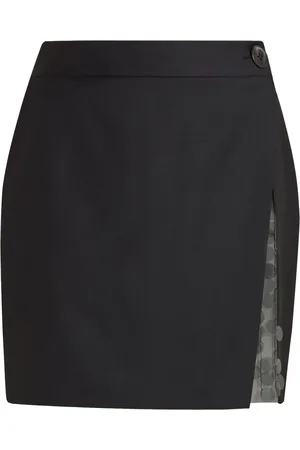 16Arlington Noelia mini skirt