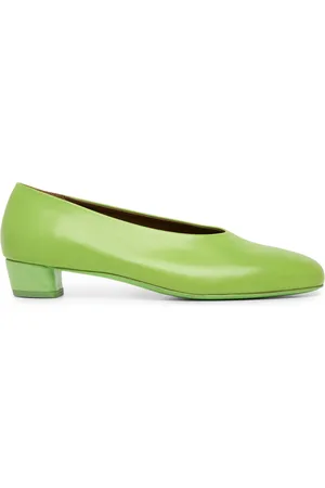 MARSÈLL Round-toe leather pumps