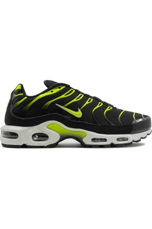 Nike Air Max Plus sneakers
