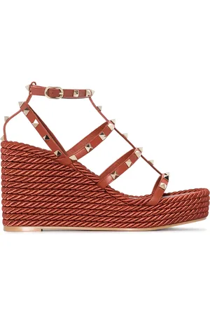 VALENTINO GARAVANI Torchon Rockstud 90mm wedge sandals