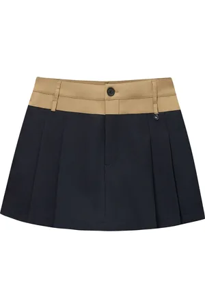 Musium Div. Pleated shorts