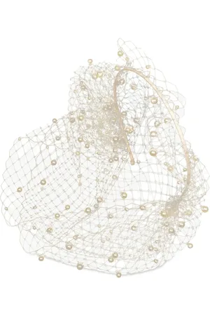 Jennifer Behr Chareese beehive