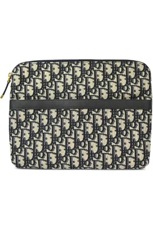 Dior 2019 DiorTravel clutch bag
