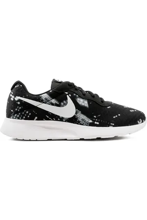 Nike Tanjun Print low-top sneakers