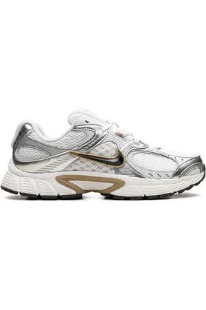 Nike V5 RNR "Parachute Beige/Metallic Pewter" sneakers