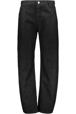 Low Classic Straight-leg jeans