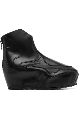 JULIUS Ergonomics In-Heel boots