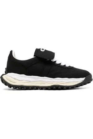 Maison Mihara Yasuhiro Logo-patch sneakers