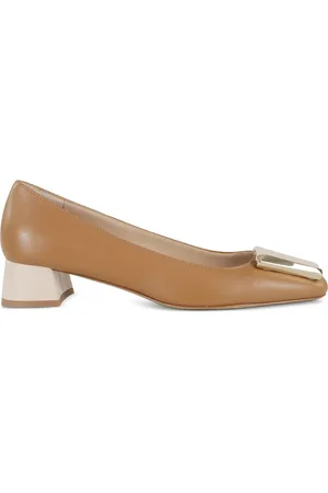 ROBERTO FESTA Leather pumps
