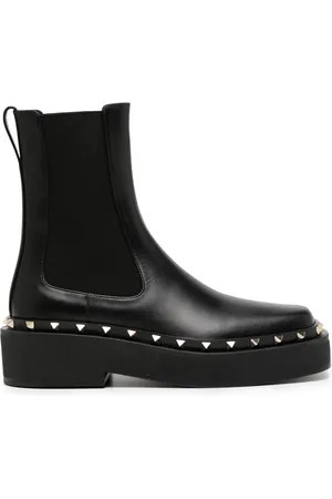 VALENTINO GARAVANI Rockstud M-Way Beatle leather boots