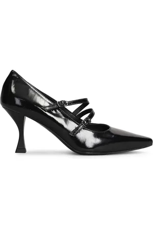 Julie Dee Patent leather pumps