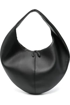 Maeden Market shoulder bag