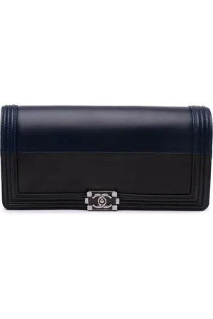 CHANEL 2015-2016 Bicolor Lambskin Boy clutch bag