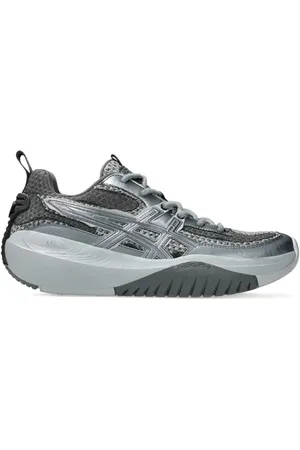 Asics Neocurve mesh-panelled sneakers