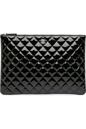 CHANEL 2019 Large Patent O Case clutch bag
