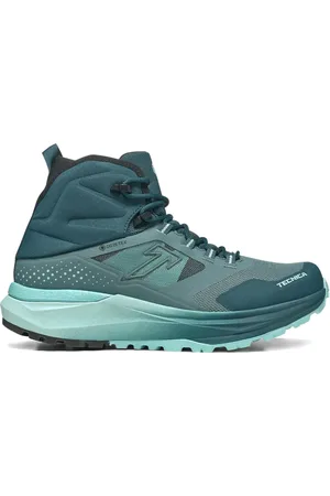 Tecnica Logo boots