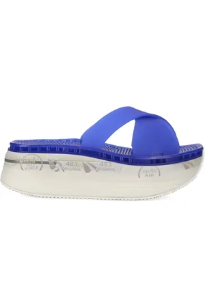 Premiata Moura slides