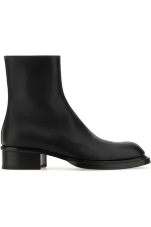 Alexander McQueen Cuban Stack leather boots