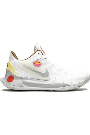 Nike X SpongeBob Squarepants Kyrie Low 2 "Sandy Cheeks" sneakers