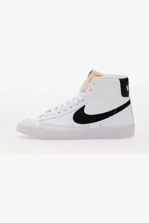 Nike Tenisky W Blazer Mid 