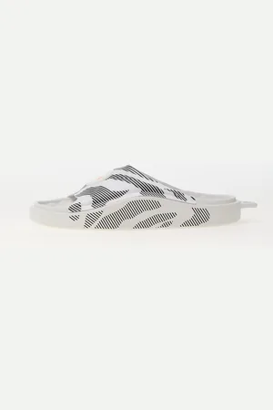 adidas Tenisky adidas x Stella McCartney Slide Ftw White/ Ftw White/ Core Black EUR 35.5