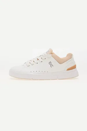 On Running Tenisky W The Roger Advantage White/ Savannah EUR 40