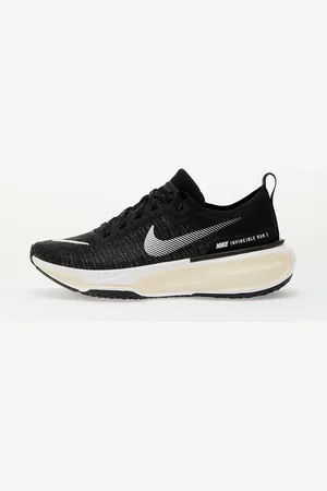 Nike Tenisky Wmns Zoomx Invincible Run Fk 3 Black/ White-Dk Grey-White-Coconut Milk EUR 38