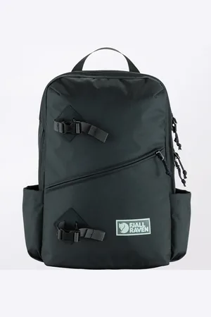 Fjällräven Batoh Vardag Backpack 17 037 Coal Black