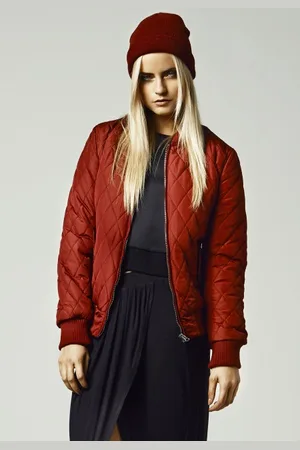 Urban classics Ladies Diamond Quilt Nylon Jacket burgundy