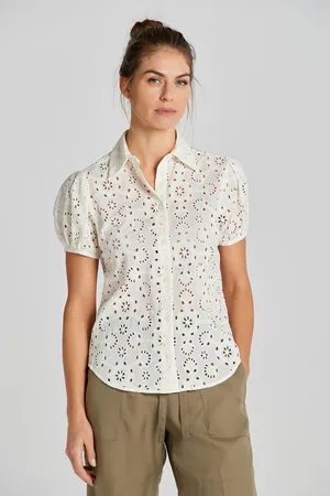 GANT HALENKA REG BRODERIE ANGLAISE SS SHIRT EGGSHELL