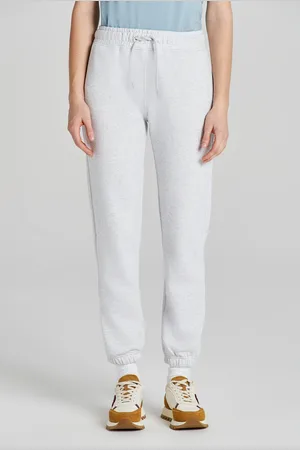 GANT TEPLÁKY REG TONAL SHIELD SWEATPANTS PALE GREY MELANGE