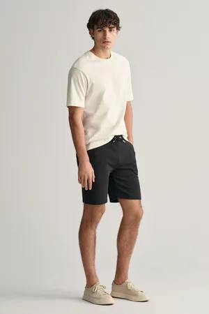 GANT TEPLÁKOVÉ ŠORTKY REG SHIELD SWEAT SHORTS BLACK
