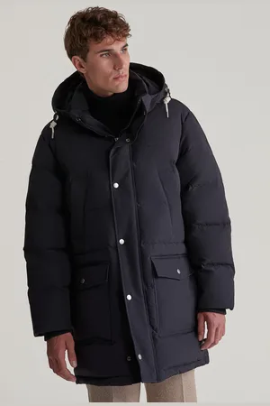 GANT BUNDA HEAVY DOWN MID LENGTH JACKET EBONY BLACK