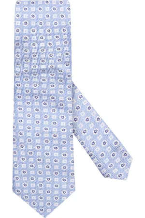 Ascot Velké Velikosti