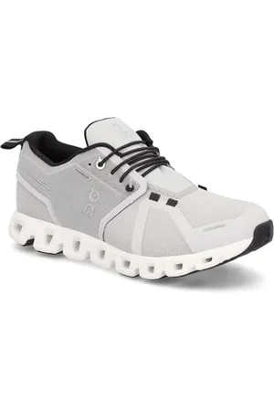 On Running CLOUD 5 WATERPROOF