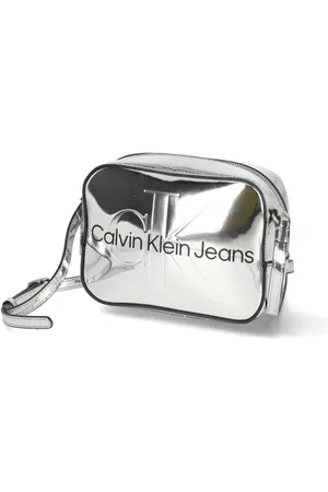 Calvin Klein SCULPTED CAMERA BAG18 SILVER