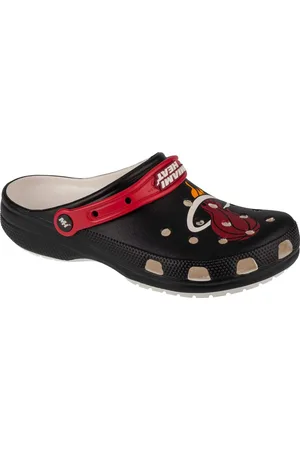 Crocs Černé pánské nazouváky Classic NBA Miami Heats Clog 208861-001