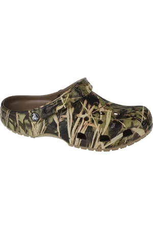 Crocs Hnědé vzorované nazouváky Classic Realtree V2